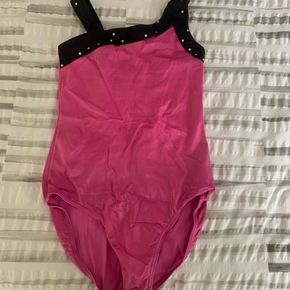 Pink and black balera leotard in size Child Large